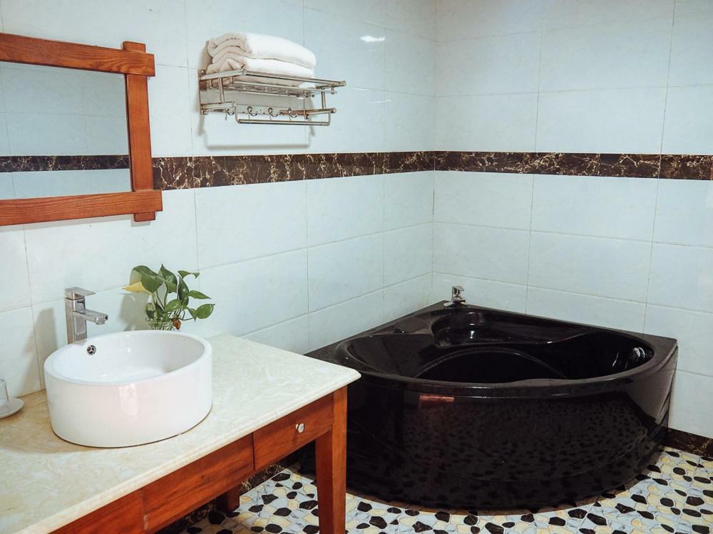 Truong Xuan Ecology Hotel Ha Giang Bagian luar foto
